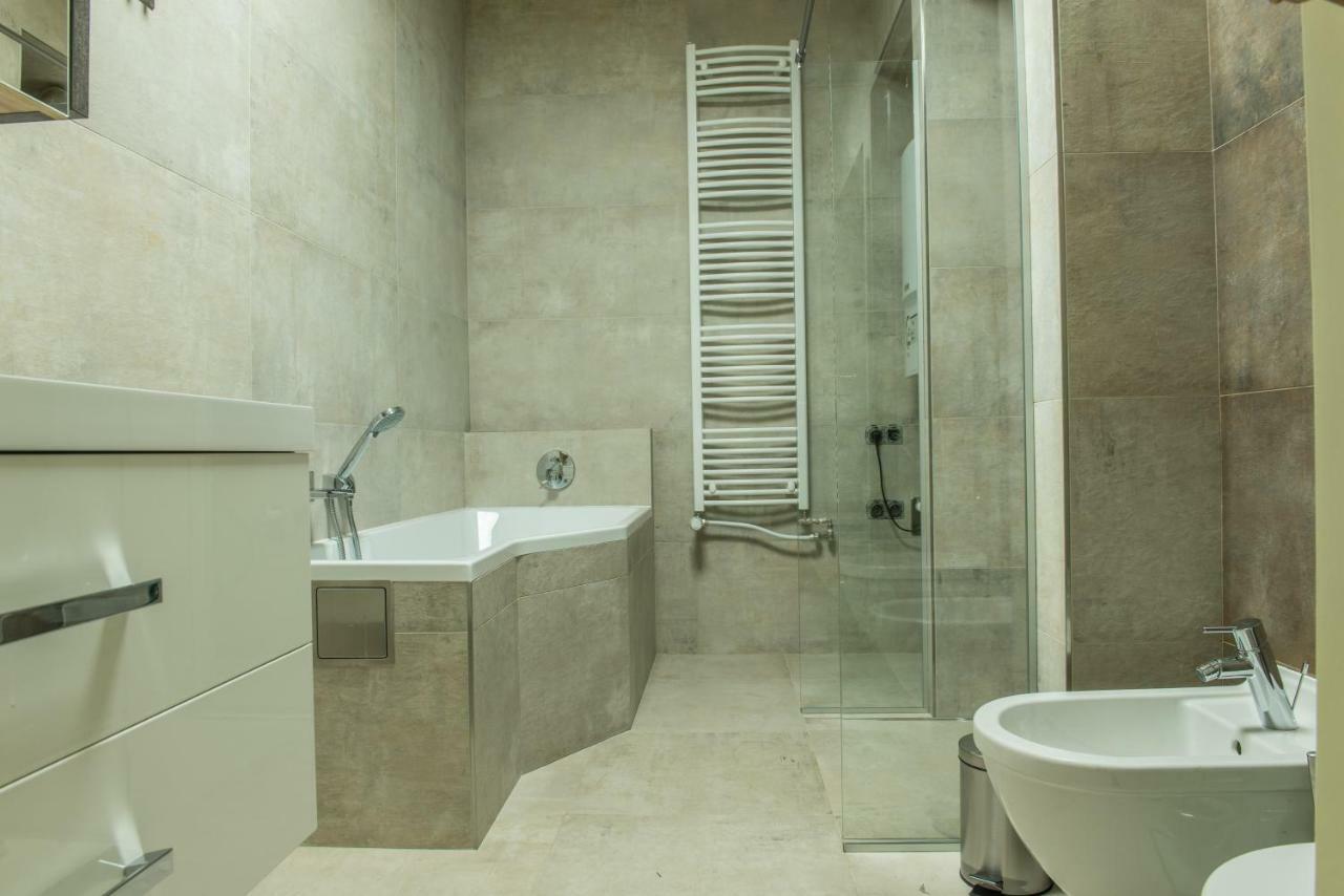 Exclusive 3 Bedroom Top-Notch Flat, Great Location Prague Ngoại thất bức ảnh