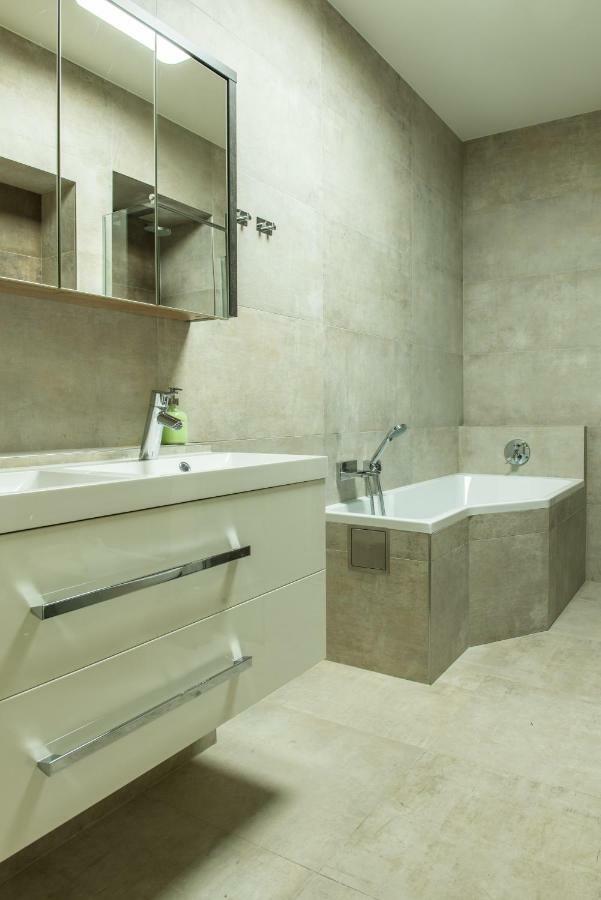 Exclusive 3 Bedroom Top-Notch Flat, Great Location Prague Ngoại thất bức ảnh