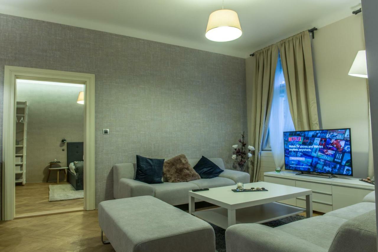 Exclusive 3 Bedroom Top-Notch Flat, Great Location Prague Ngoại thất bức ảnh